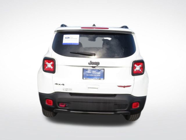 Used 2022 Jeep Renegade Trailhawk AWD/4WD image 15
