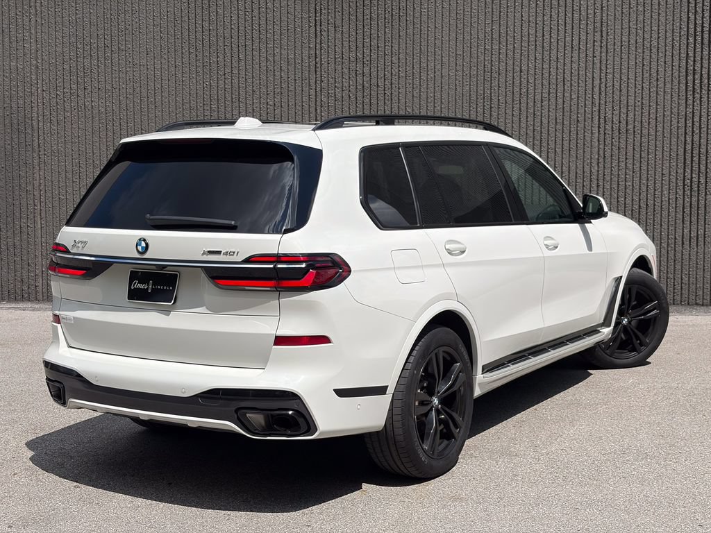 Used 2023 BMW X7 xDrive40i w/ M Sport Package AWD/4WD image 8
