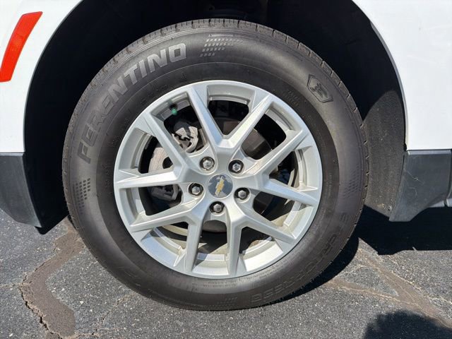 Used 2023 Chevrolet Equinox LT w/ Driver Convenience Package image 11