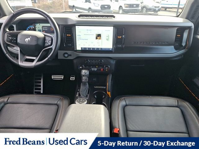 Certified 2023 Ford Bronco Badlands w/ Sasquatch Package image 15