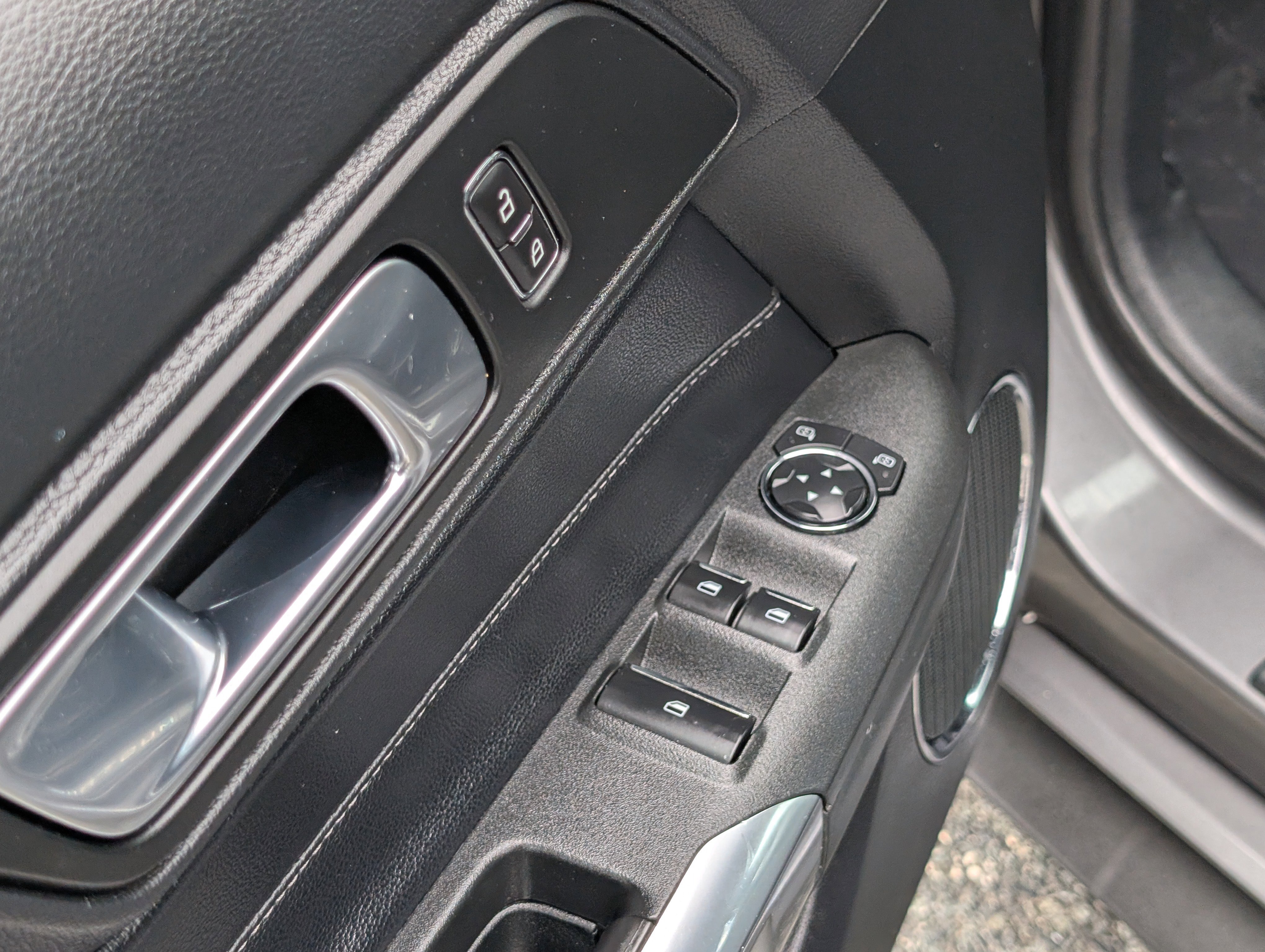 Certified 2023 Ford Mustang Premium RWD image 15