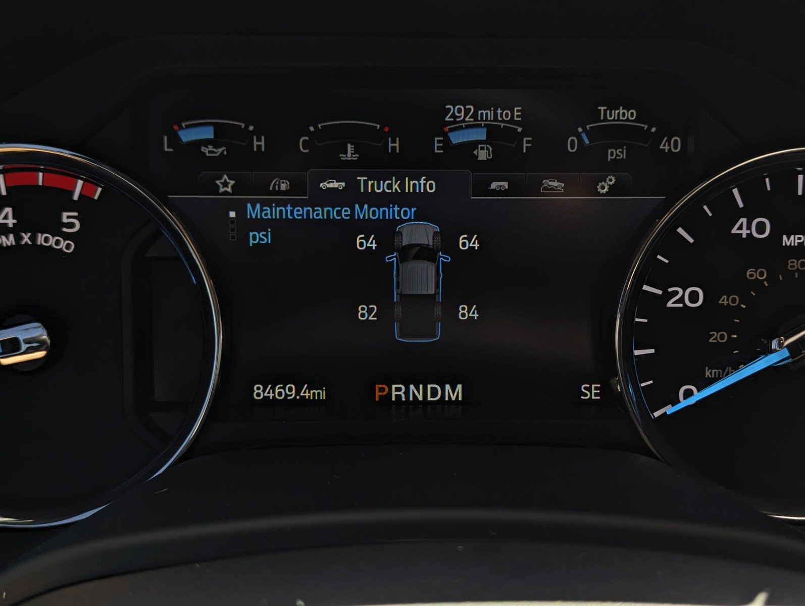 Certified 2022 Ford F350 Platinum AWD/4WD image 16