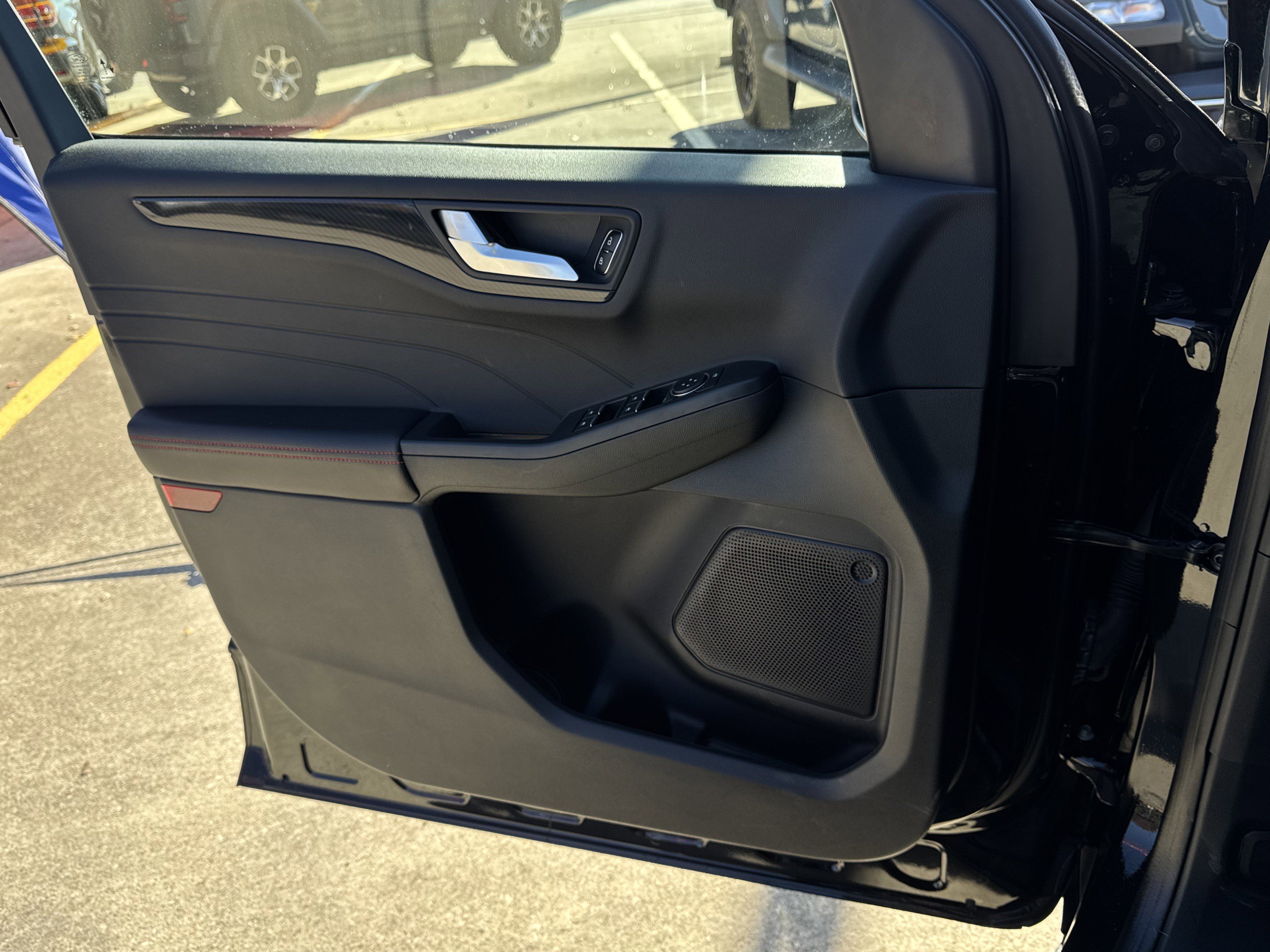 Certified 2023 Ford Escape ST-Line w/ Tech Pack #1 image 23