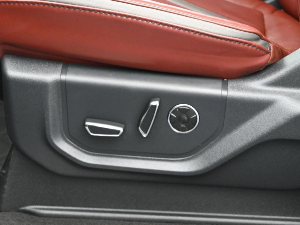 Certified 2022 Ford F250 Platinum w/ Tremor Off-Road Package image 36