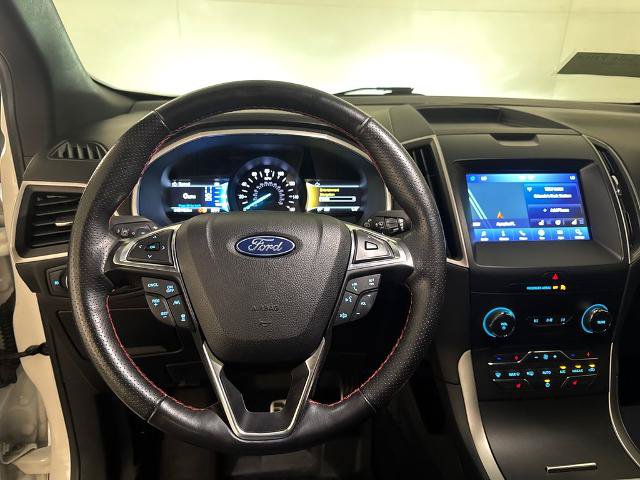 Certified 2020 Ford Edge ST-Line AWD/4WD image 8