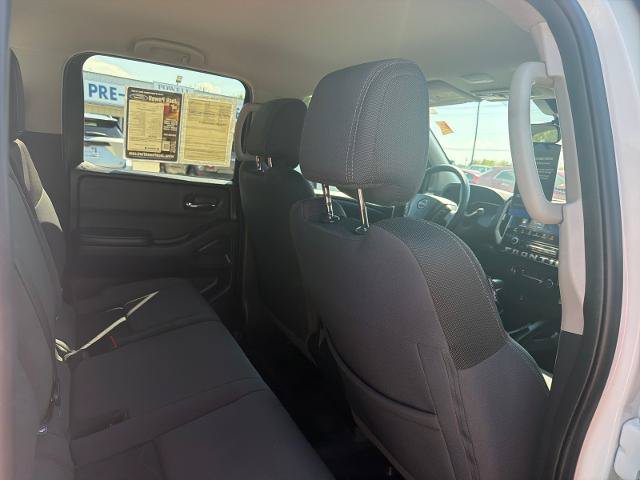 Used 2025 Nissan Frontier SV RWD image 36