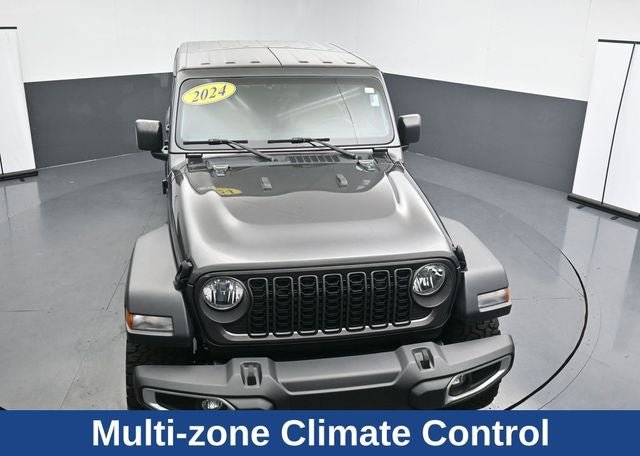 Used 2024 Jeep Gladiator Sport AWD/4WD image 20