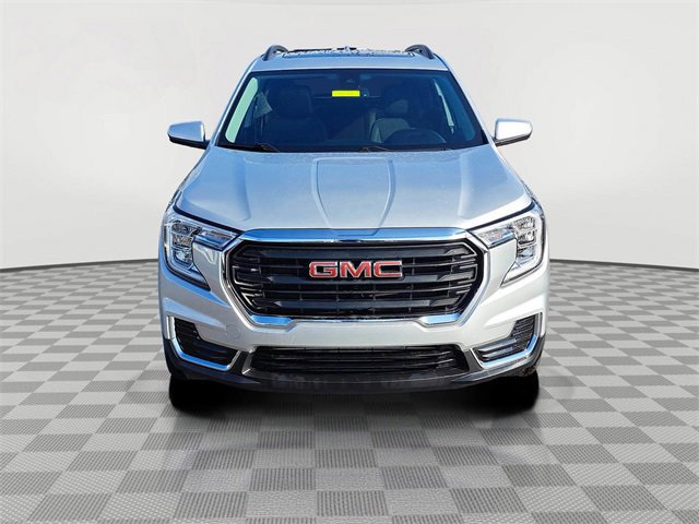 Used 2022 GMC Terrain SLE w/ Driver Convenience Package image 8