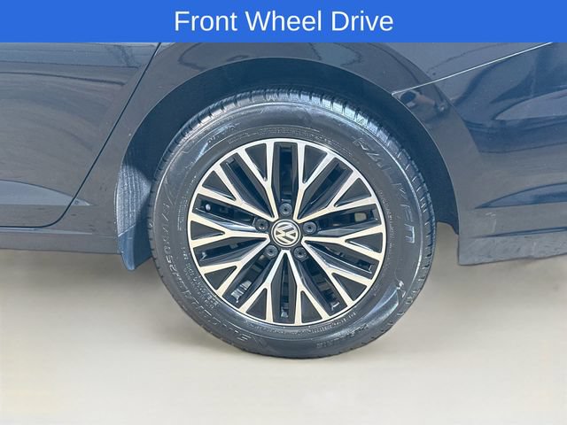Used 2019 Volkswagen Jetta SE w/ Cold Weather Package FWD image 7