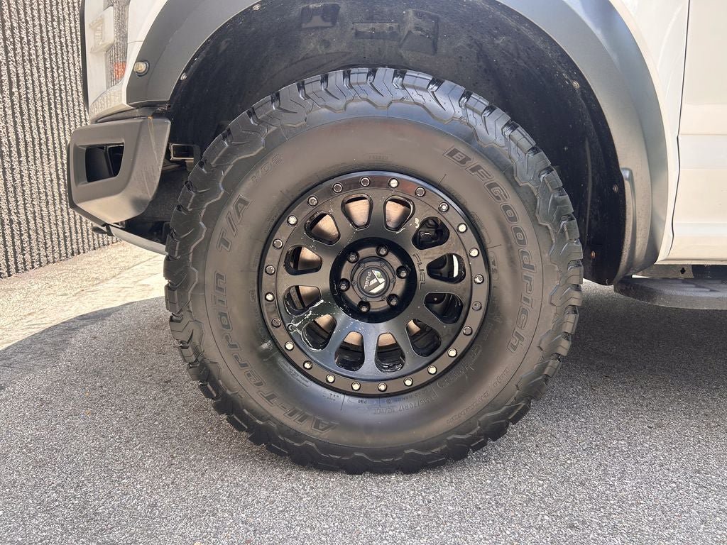 Certified 2018 Ford F150 Raptor w/ Equipment Group 802A Luxury AWD/4WD image 42