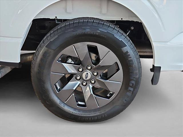 Certified 2025 Ford F150 STX w/ Equipment Group 200A RWD image 19