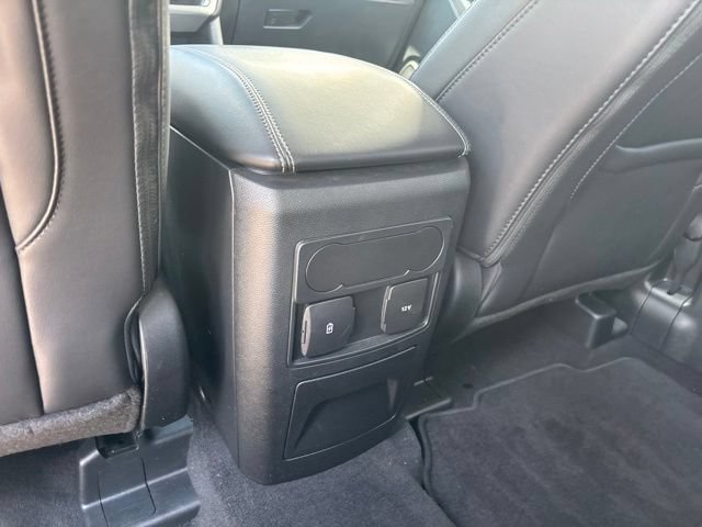 Certified 2023 Ford Explorer XLT w/ Equipment Group 202A AWD/4WD image 34