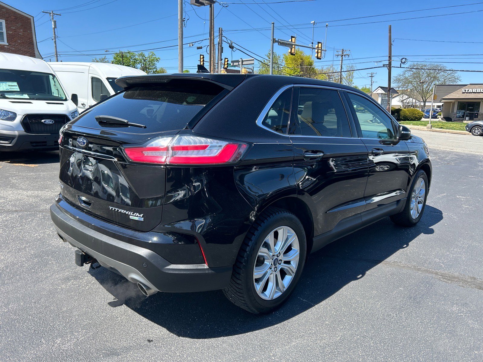 Certified 2020 Ford Edge Titanium w/ Class II Trailer Tow Package AWD/4WD image 18