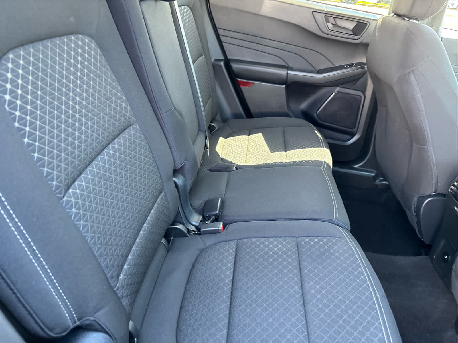 Certified 2024 Ford Escape Active AWD/4WD image 29