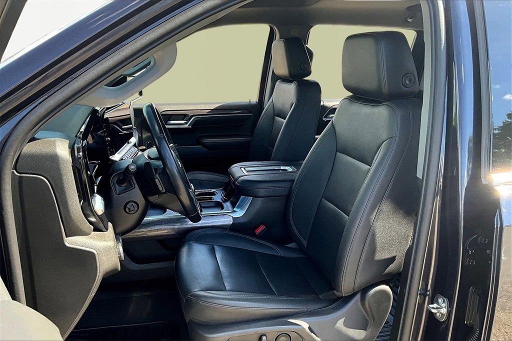 Used 2022 Chevrolet Silverado 1500 LTZ w/ Z71 Off-Road Package image 26