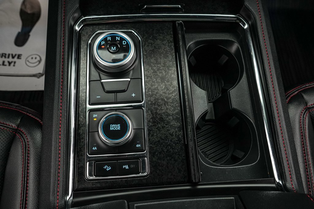 Certified 2024 Ford Expedition Limited image 17