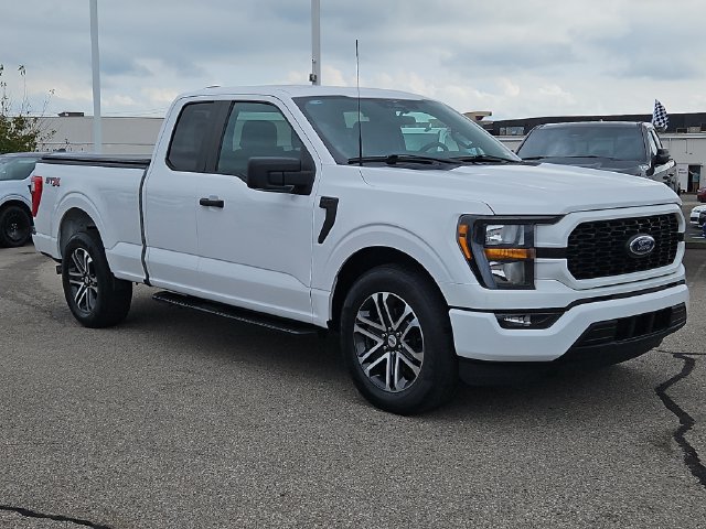 Certified 2023 Ford F150 XL w/ STX Appearance Package RWD image 7