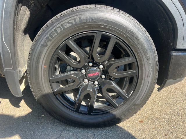Used 2020 GMC Sierra 1500 Elevation w/ Elevation Value Package AWD/4WD image 5