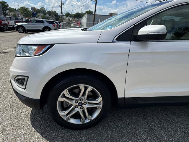 Certified 2018 Ford Edge Titanium w/ Equipment Group 301A AWD/4WD image 13