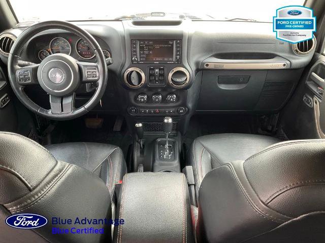 Used 2017 Jeep Wrangler Unlimited Sahara AWD/4WD image 6