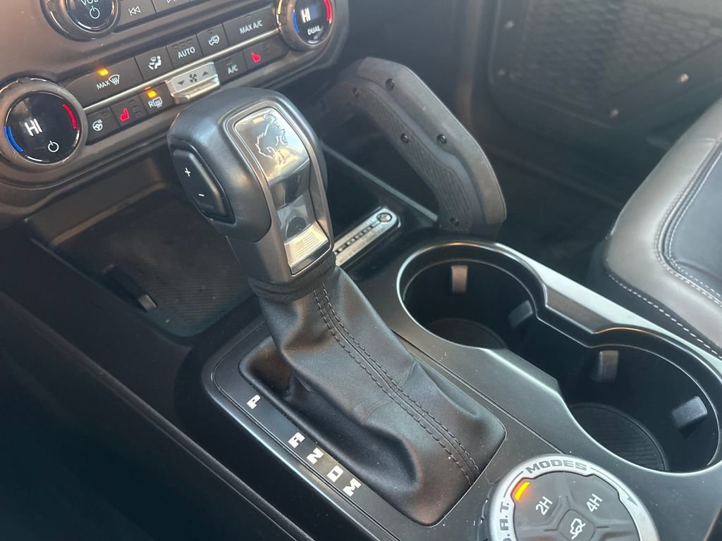 Certified 2025 Ford Bronco Outer Banks w/ Sasquatch Package AWD/4WD image 30