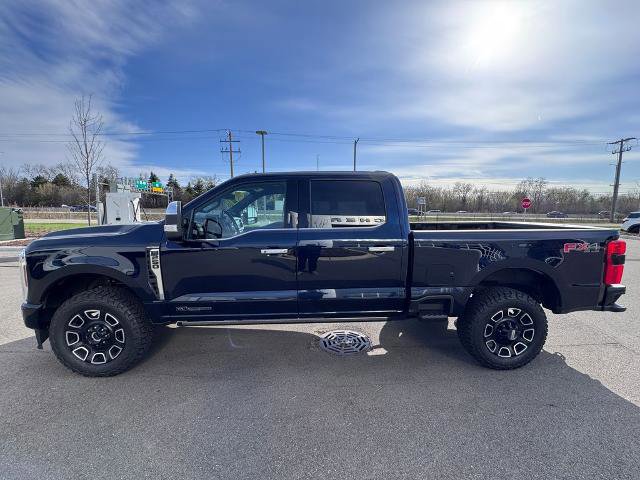 Certified 2024 Ford F250 Platinum w/ FX4 Off-Road Package AWD/4WD image 6