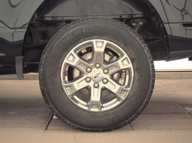 Certified 2022 Ford F150 XLT w/ Equipment Group 302A High AWD/4WD image 8