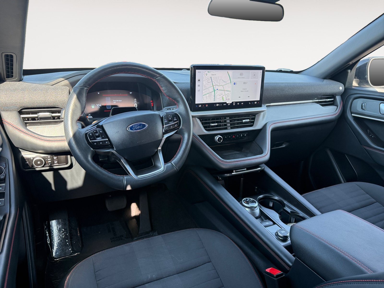 Certified 2025 Ford Explorer ST-Line AWD/4WD image 15
