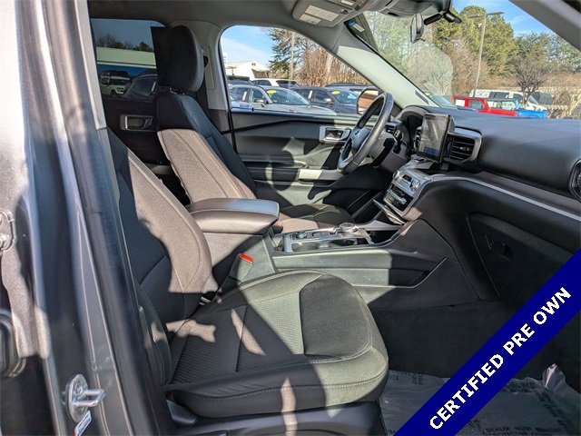 Certified 2022 Ford Explorer XLT w/ Class IV Trailer Tow Package image 34