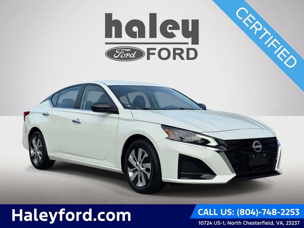Used 2025 Nissan Altima 2.5 S FWD image 1
