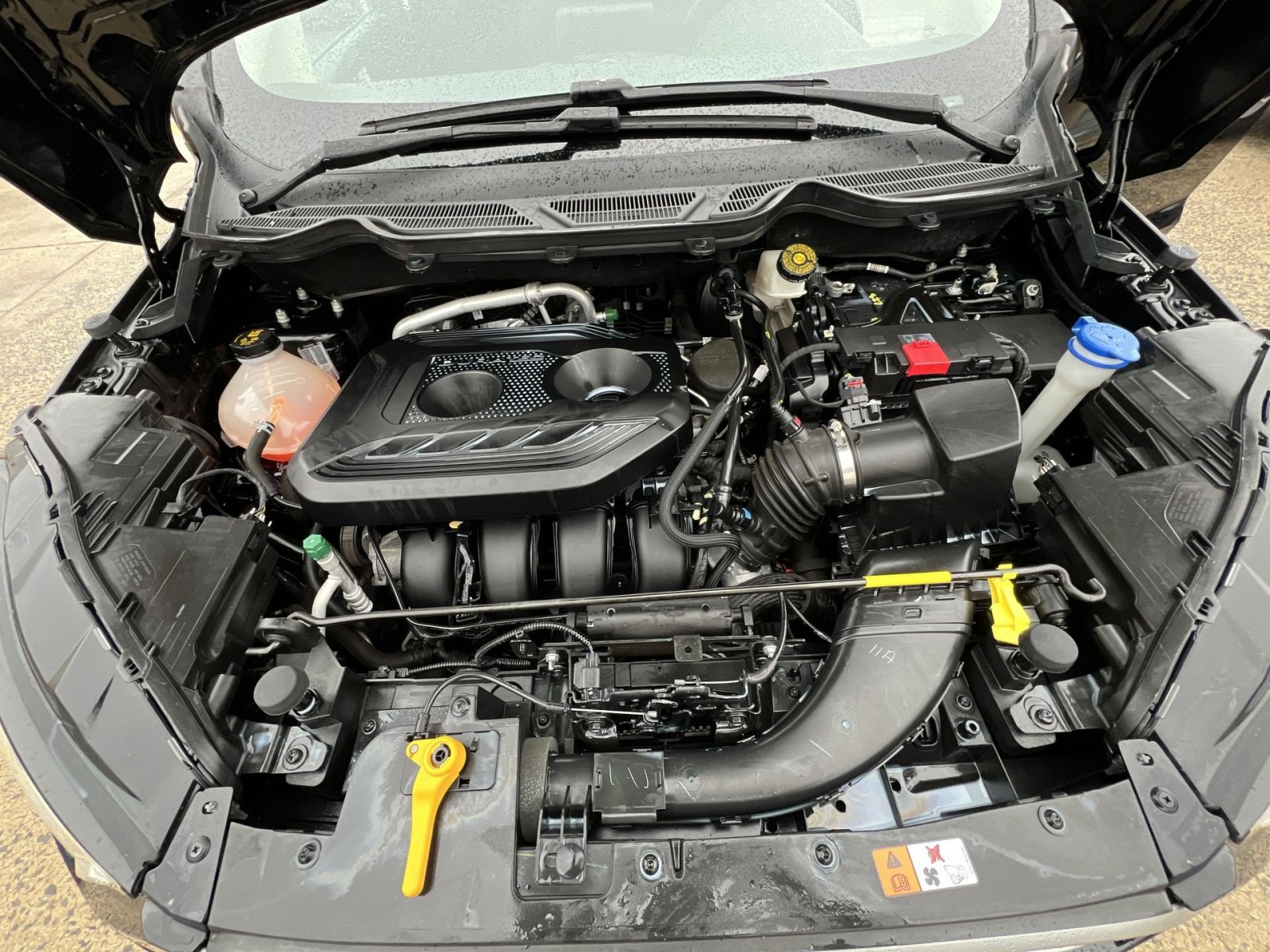 Certified 2020 Ford EcoSport SE w/ SE Convenience Package image 28