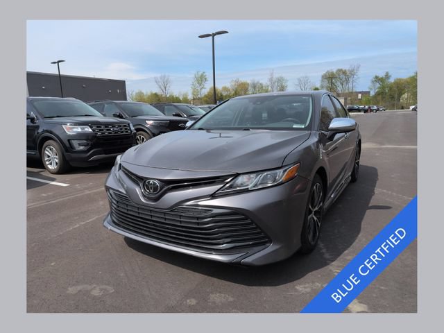 Used 2019 Toyota Camry SE FWD image 1
