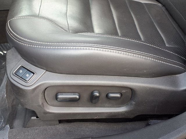 Certified 2019 Ford Taurus SHO AWD/4WD image 6