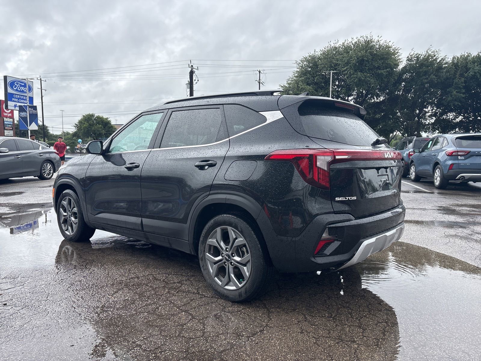Used 2024 Kia Seltos S FWD image 6
