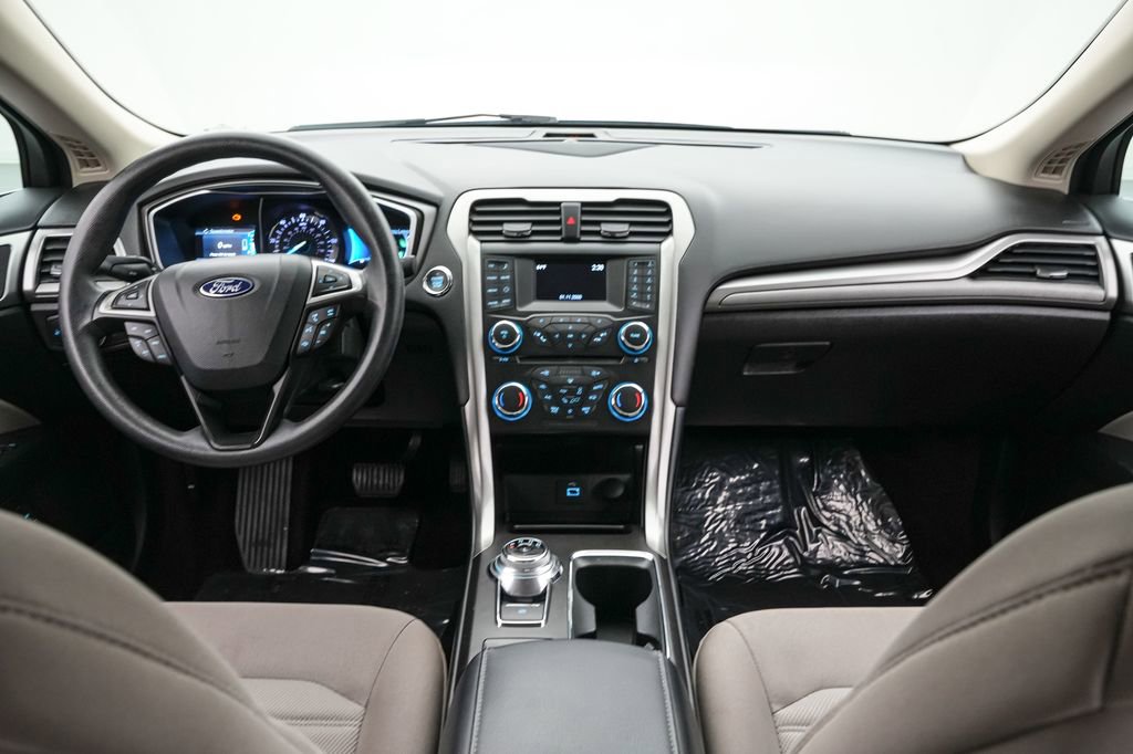 Certified 2018 Ford Fusion S FWD image 14