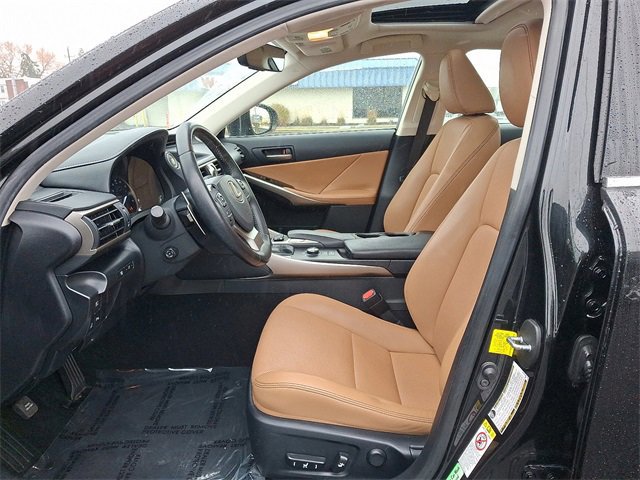 Used 2018 Lexus IS 300 w/ Comfort Package image 13