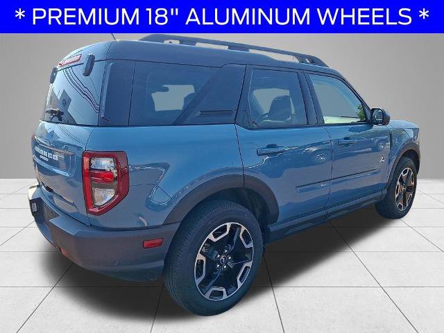 Certified 2023 Ford Bronco Sport Outer Banks w/ Tech Package AWD/4WD image 4