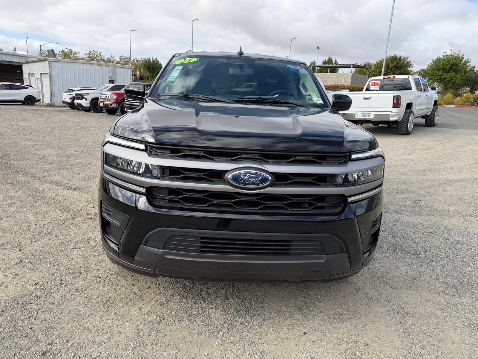 Certified 2024 Ford Expedition XLT AWD/4WD image 8