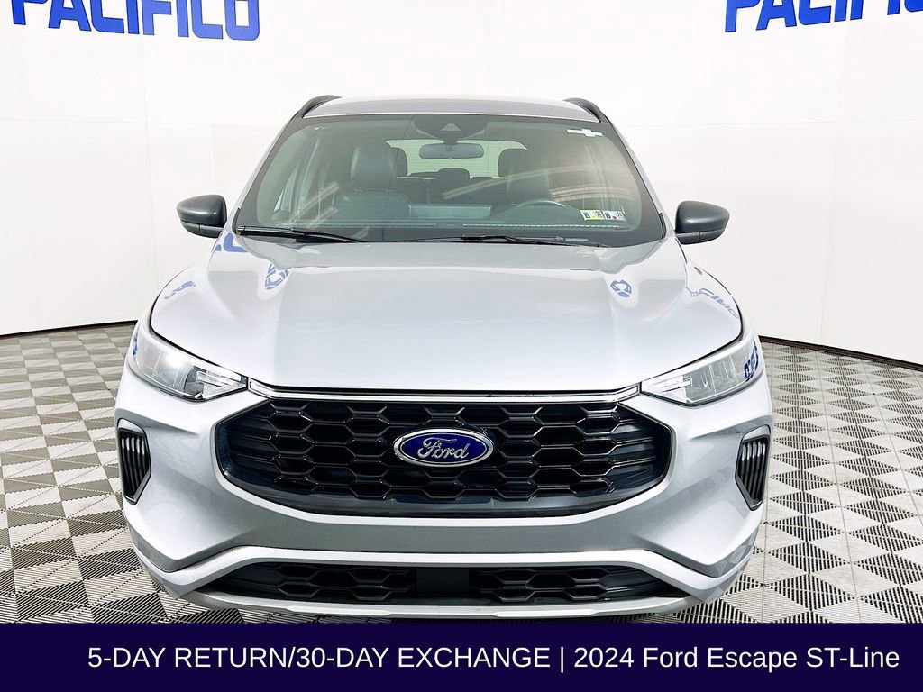 Certified 2024 Ford Escape ST-Line w/ Tech Pack #1 image 8