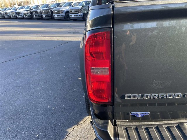 Used 2017 Chevrolet Colorado LT w/ LT Convenience Package image 30