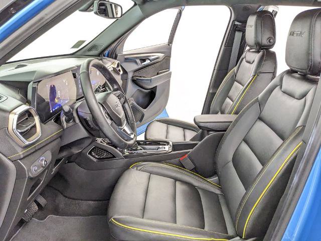 Used 2025 Chevrolet TrailBlazer ACTIV w/ Convenience Package AWD/4WD image 16