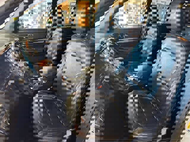 Certified 2019 Ford Explorer XLT w/ Equipment Group 202A image 19