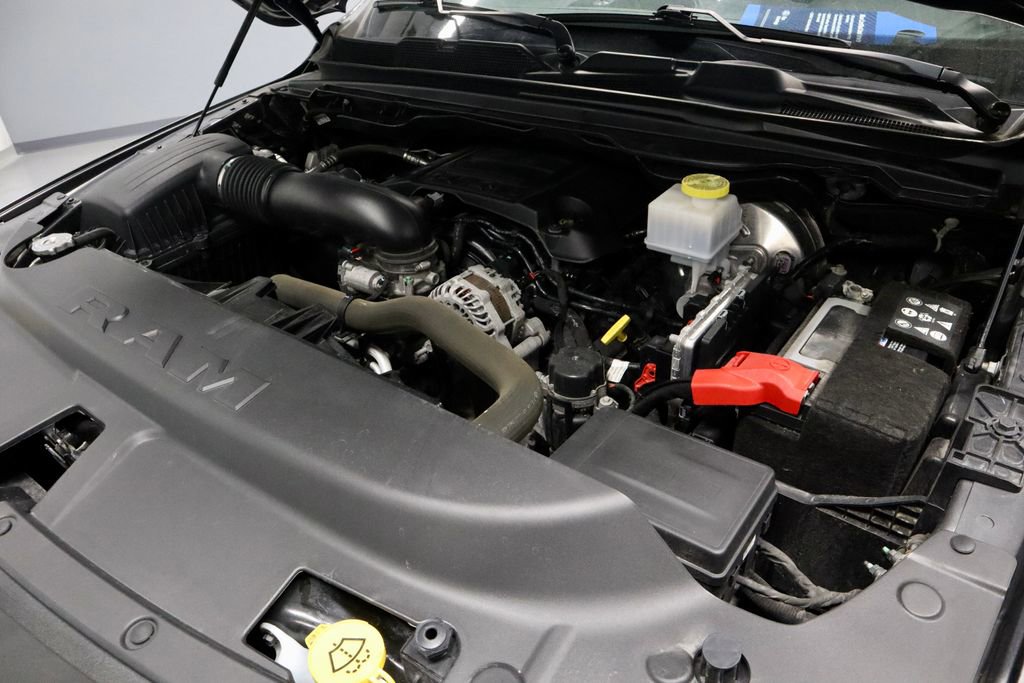 Used 2022 RAM 1500 Big Horn AWD/4WD image 13