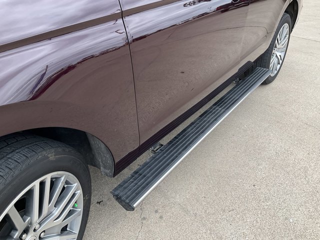 Certified 2024 Ford Expedition Limited w/ Excursion Package AWD/4WD image 25