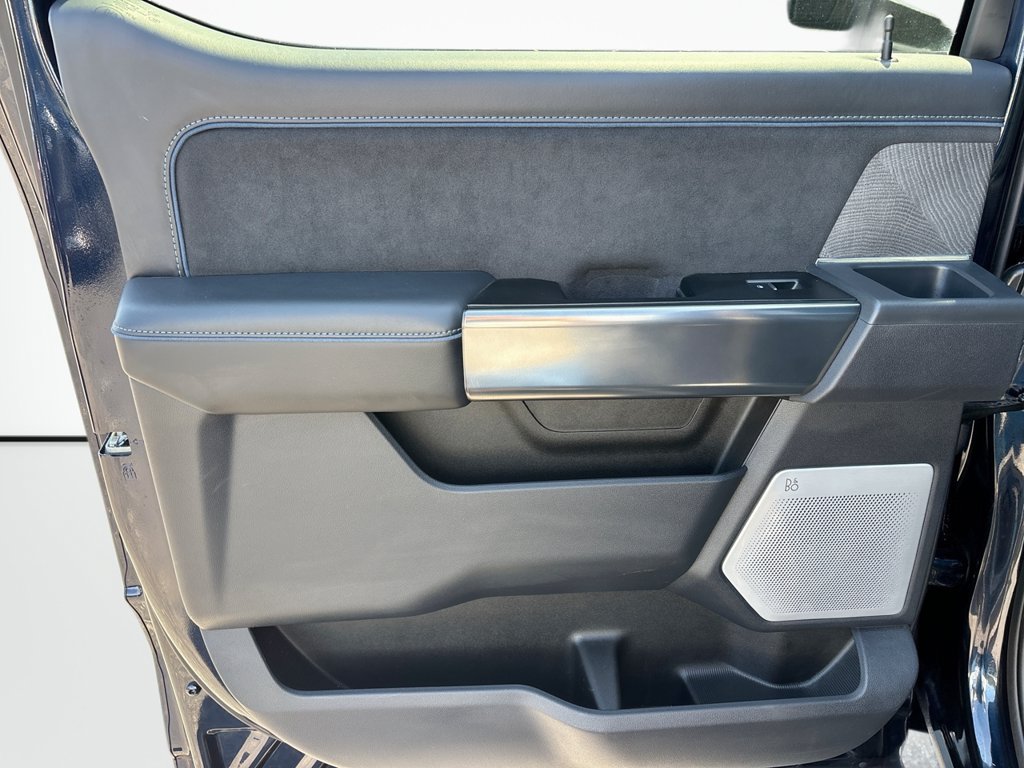 Certified 2025 Ford F250 Platinum AWD/4WD image 19