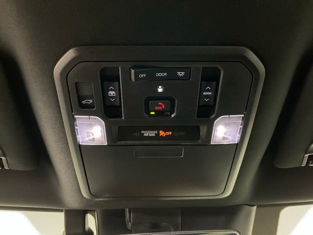 Used 2025 Toyota Sequoia Platinum image 21