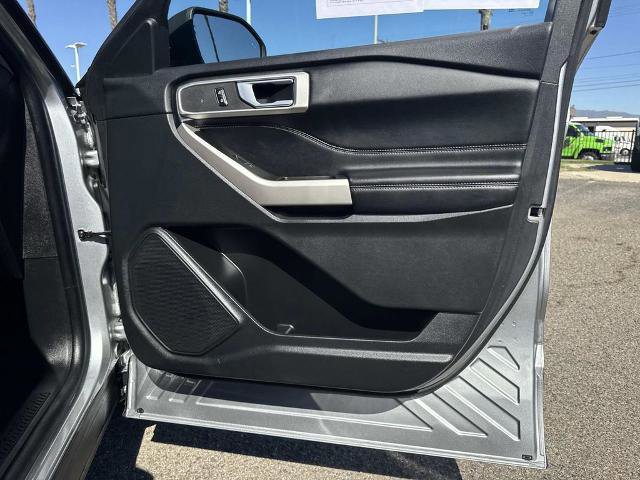 Certified 2023 Ford Explorer XLT image 29