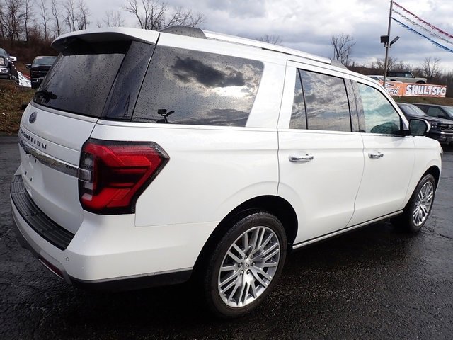 Certified 2024 Ford Expedition Limited image 9