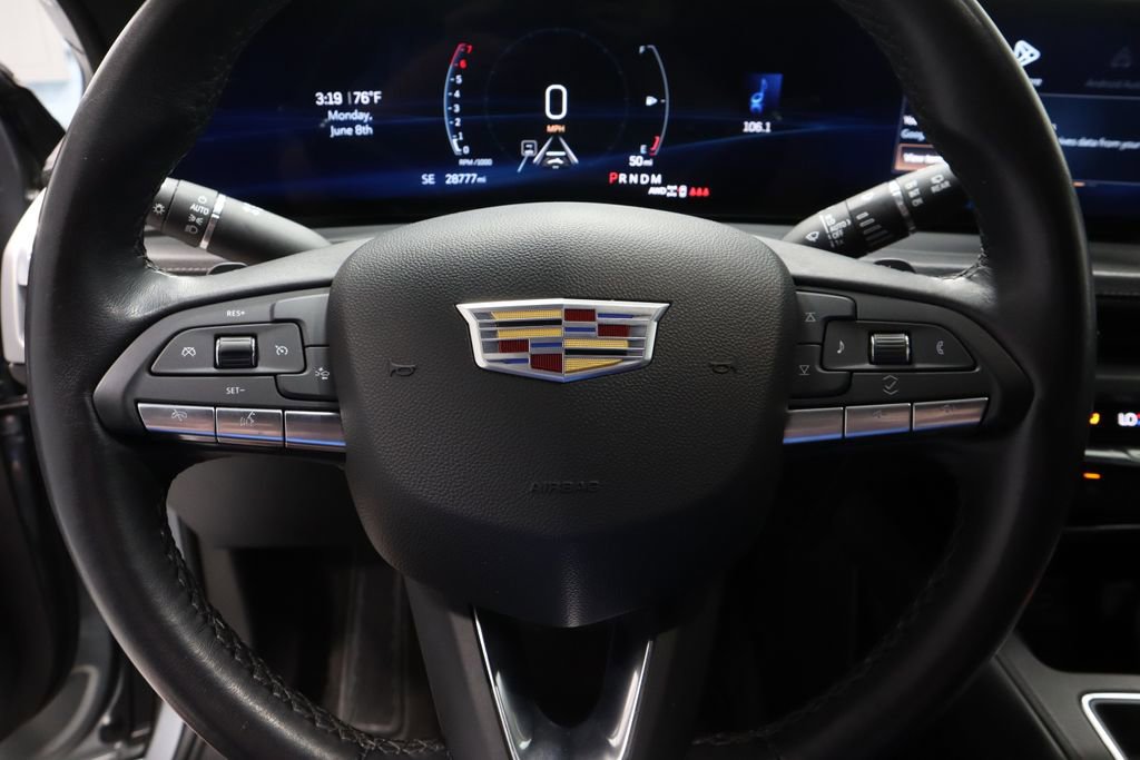 Used 2025 Cadillac XT4 Premium Luxury AWD/4WD image 31