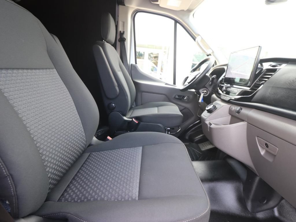 Certified 2023 Ford E-Transit 148 High Roof Extended w/ Interior Upgrade Package RWD image 22